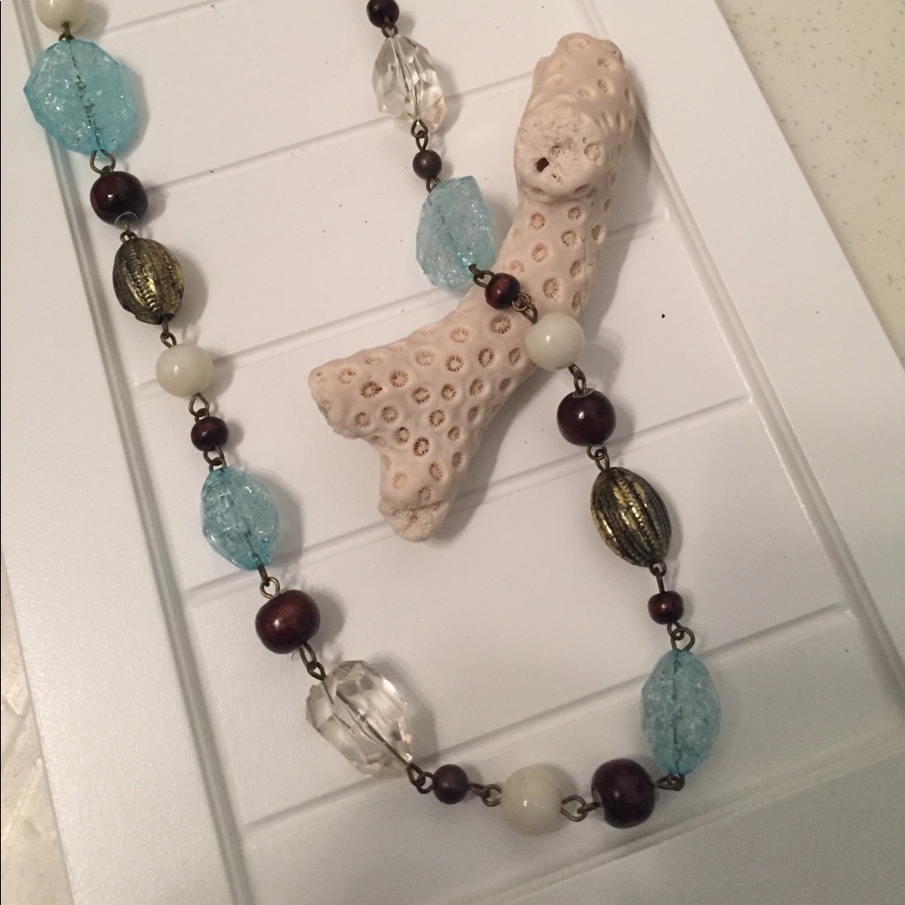 Necklace - Picture 2 of 3